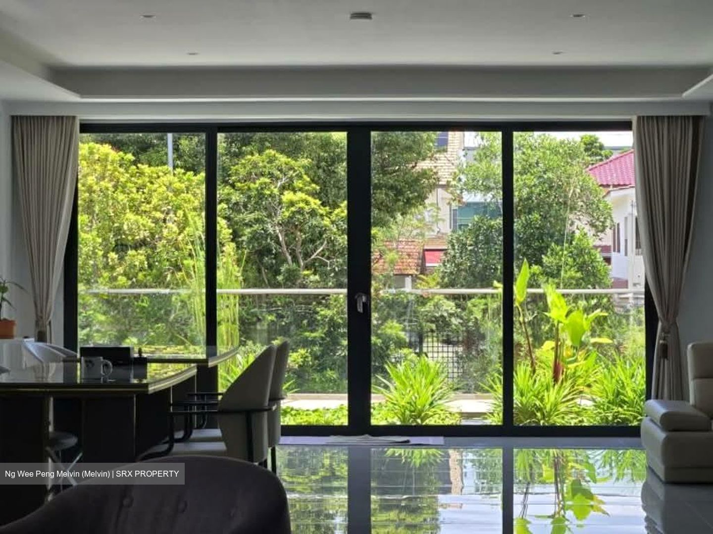 Changi Road (D14), Semi-Detached #553827251